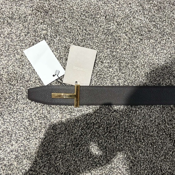 Tom Ford T Icon Reversible Belt - Picture 2 of 6